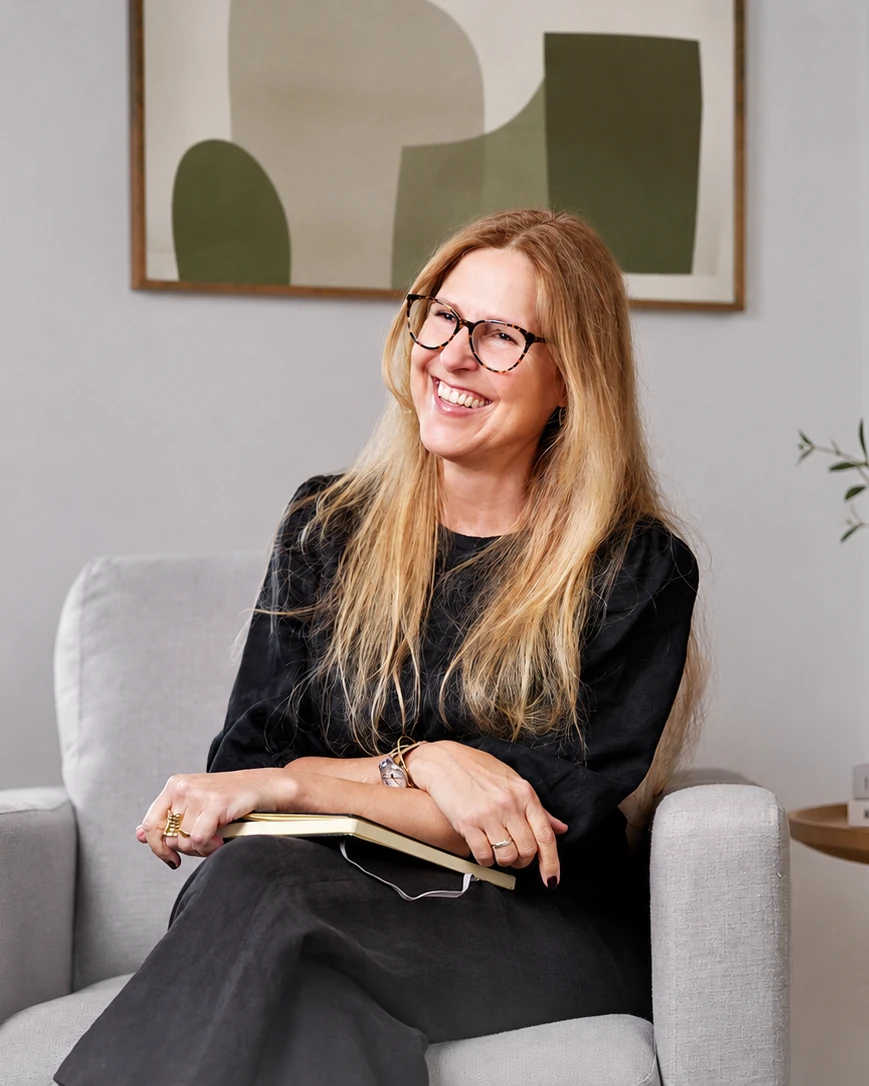 Samantha Apley, Counsellor
